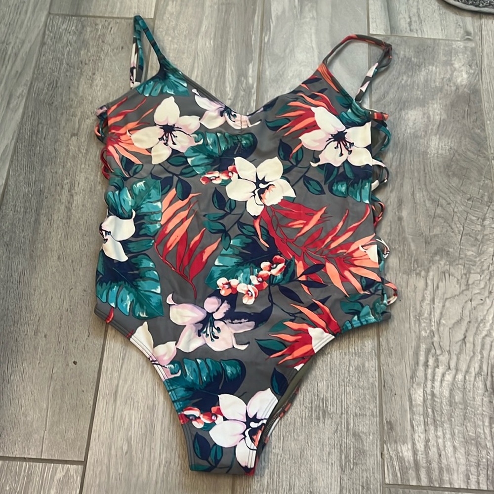 Hollister One Piece Bathing Suit